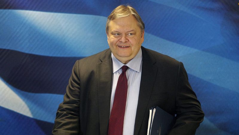 El sector privado asumirá una quita de deuda griega del 53,5% por valor de 107.000 millones