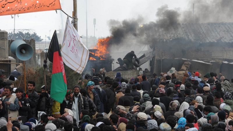 Washington pide disculpas por la quema de un Corán por soldados de EE.UU. en Afganistán