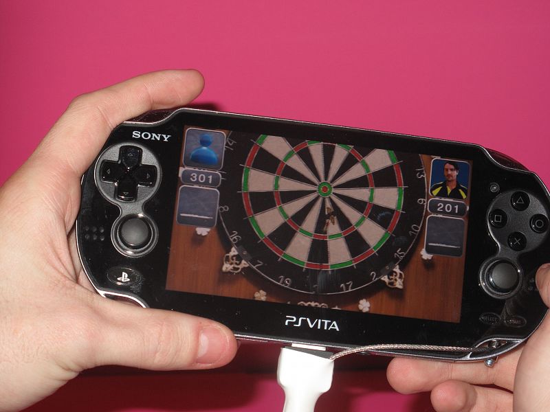 PS Vita llega a España con el objetivo de revolucionar las consolas portátiles