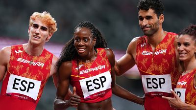 El 4x400 mixto destroza el récord de España y se queda sin final por la recalificación de EEUU y República Dominicana