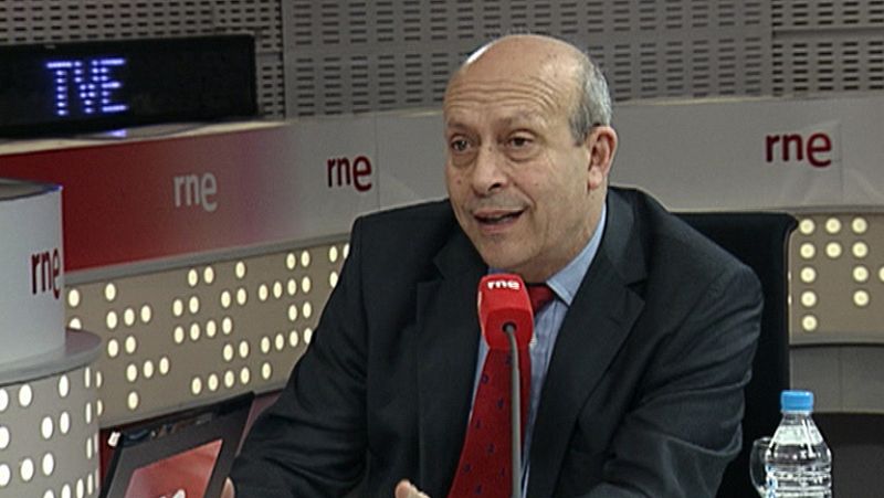 Wert achaca el "desbordamiento" de las protestas de Valencia a "ajenos" a la comunidad educativa