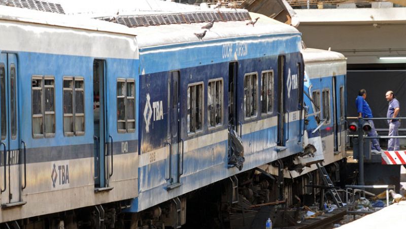 El principal sindicato ferroviario argentino denuncia deficiencias en el tren accidentado
