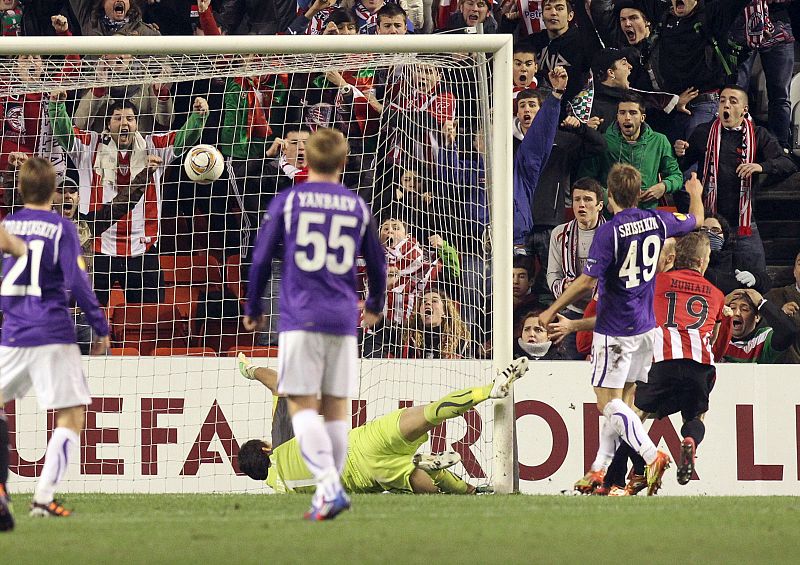 Muniain mete con su gol al Athletic en octavos de la Europa League (1-0)