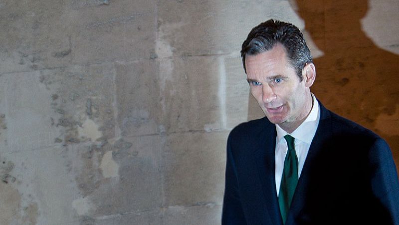 Urdangarin abandona los juzgados sin medidas cautelares tras 21 horas de interrogatorio