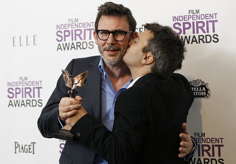 Los premios del cine independiente también se rinden a 'The Artist'