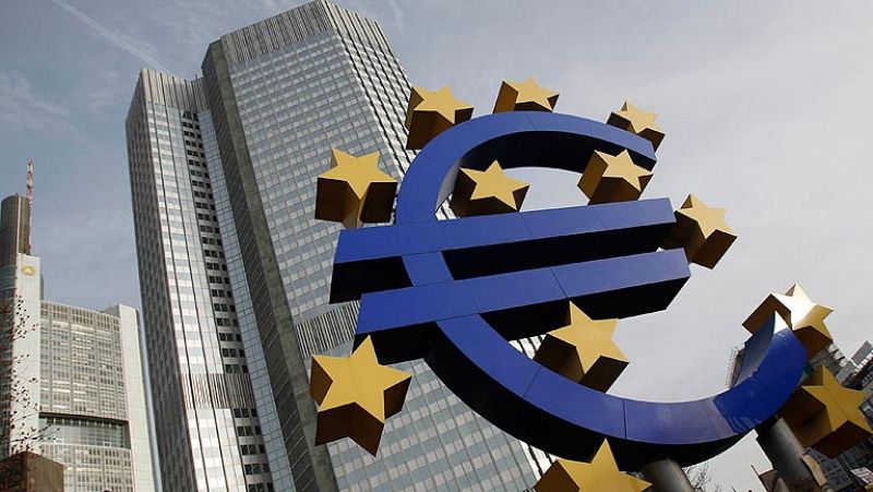 El BCE presta 529.531 millones de euros a tres años a 800 bancos de la zona euro