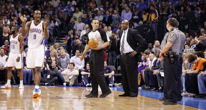 Ibaka: "Los Thunder aspiramos a disputar las Finales de la NBA"