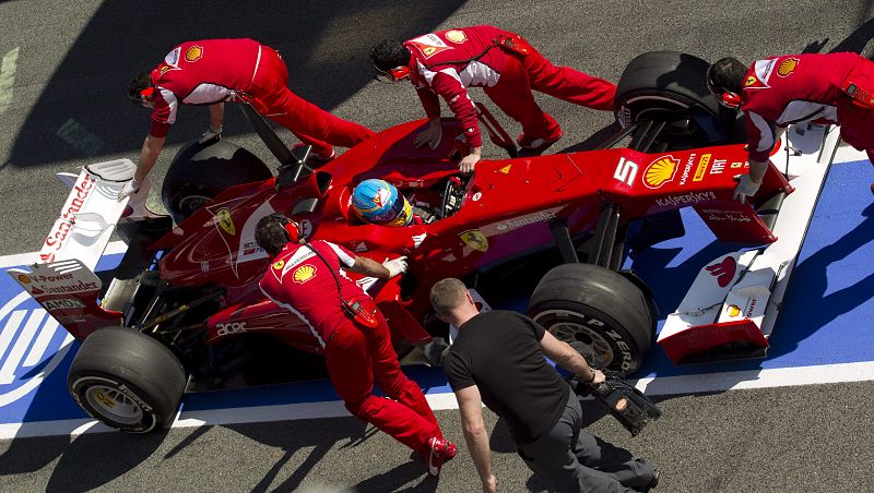 Alonso empieza a exprimir el F2012