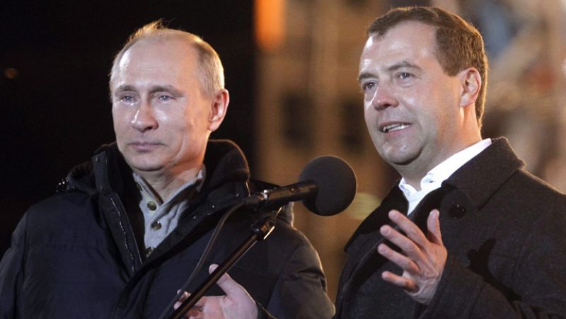 Observadores independientes denuncian fraude electoral en Rusia y la oposición se echa a la calle