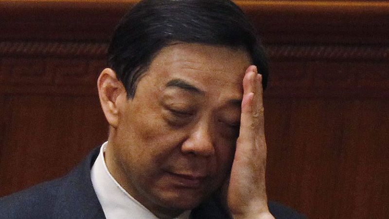 La destitución de un líder comunista provoca la crisis política china más grave desde 1989