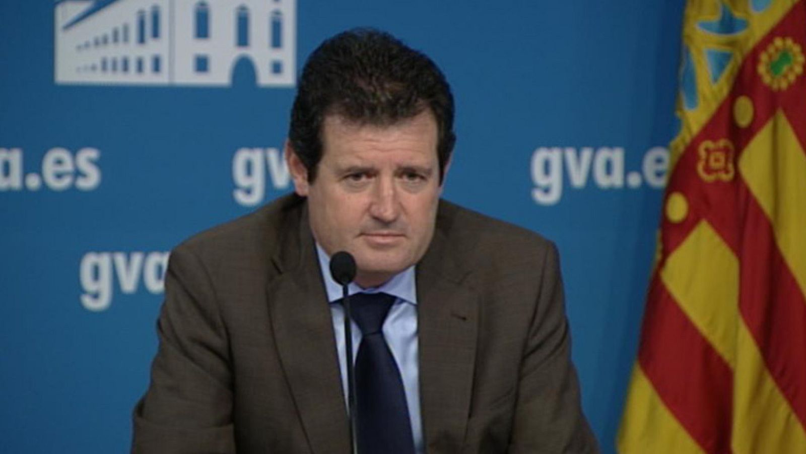 Los profesores valencianos solo tendrán vacaciones en agosto