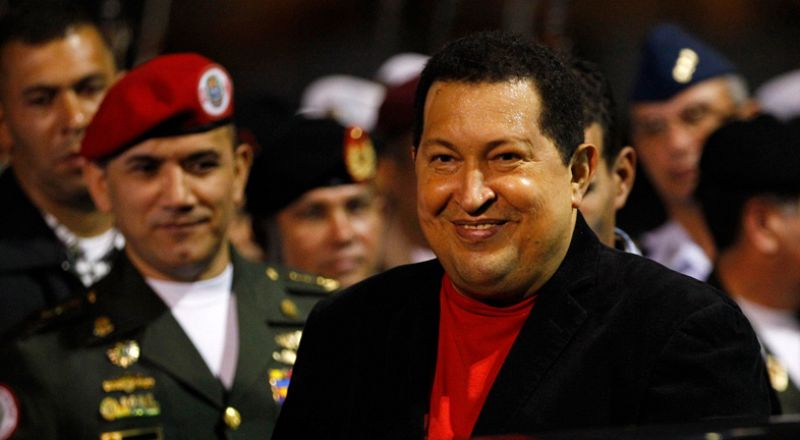 Hugo Chávez llega a Caracas tras tres semanas de convalecencia en Cuba