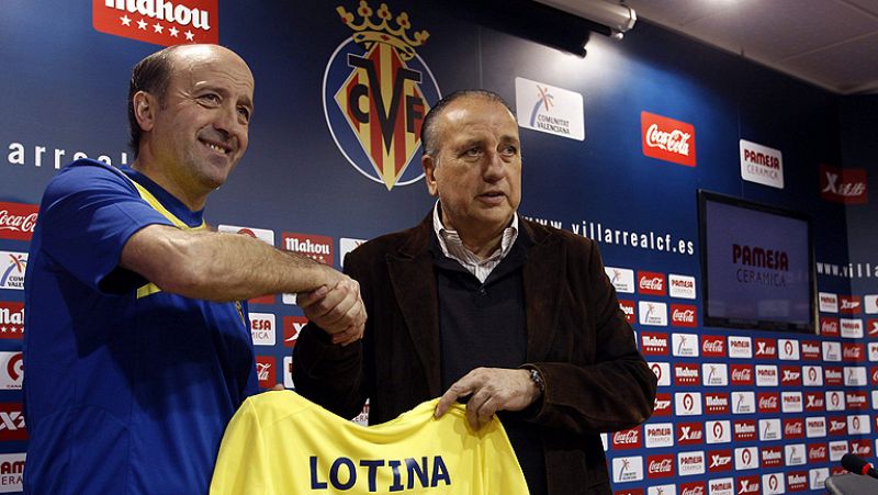 José Francisco Molina destituido como técnico del Villarreal
