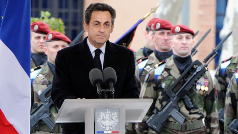 Sarkozy denuncia que el presunto asesino de Toulouse quería poner a Francia "de rodillas"