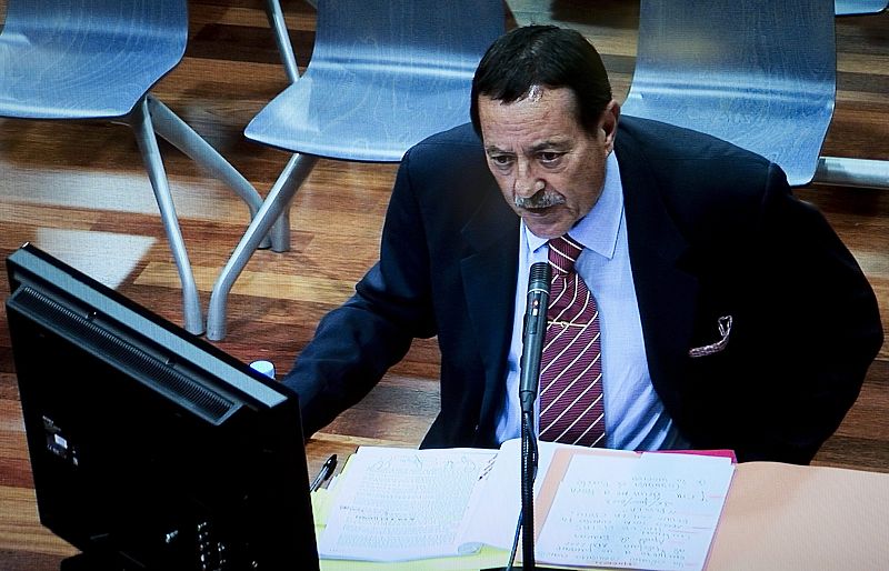 Julián Muñoz niega sobornos de Roca, al que desliga de la moción de censura de 2003