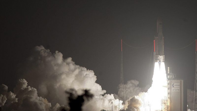 El carguero espacial europeo ATV despega con éxito hacia la ISS
