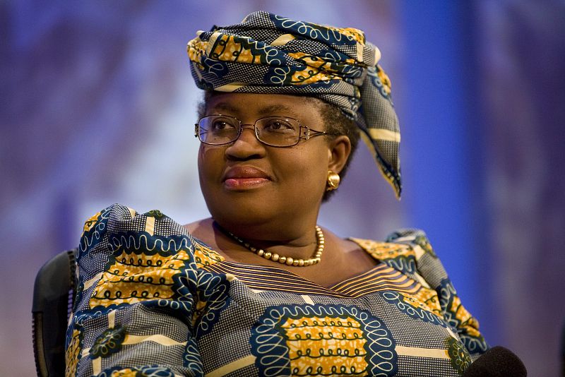 La nigeriana Okonjo-Iweala, una respetada economista y veterana en el Banco Mundial