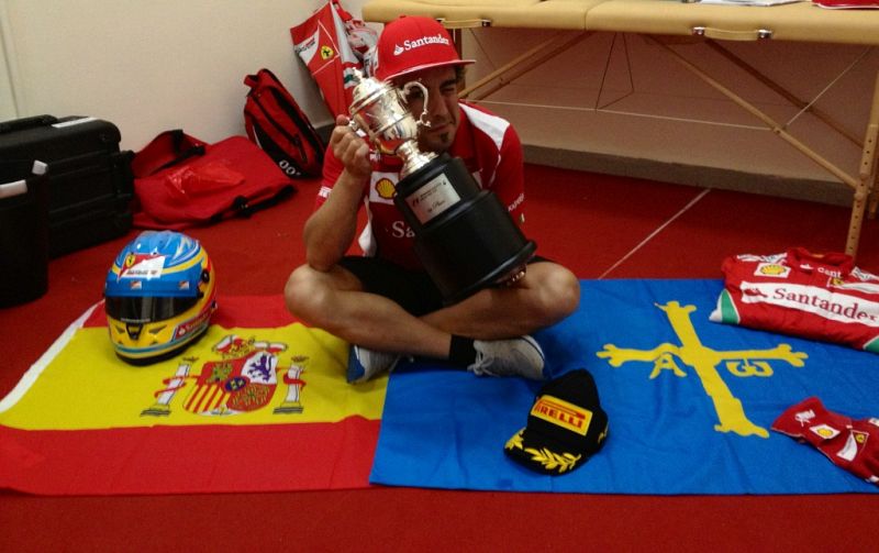 Alonso: "En Maranello irán a trabajar con una sonrisa"