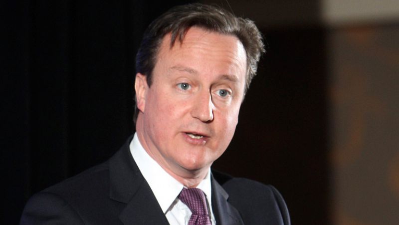 Cameron accede a revelar la lista de donantes de su partido invitados a cenar en Downing Street