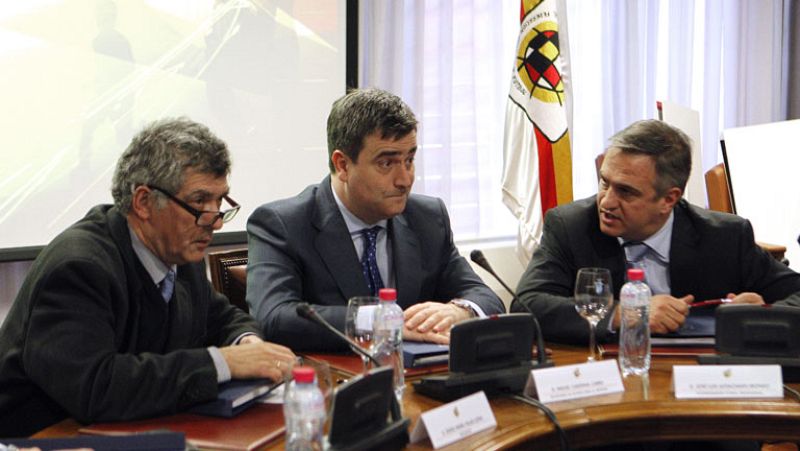 El Congreso pide al Gobierno que actúe para que los clubes de fútbol paguen sus deudas