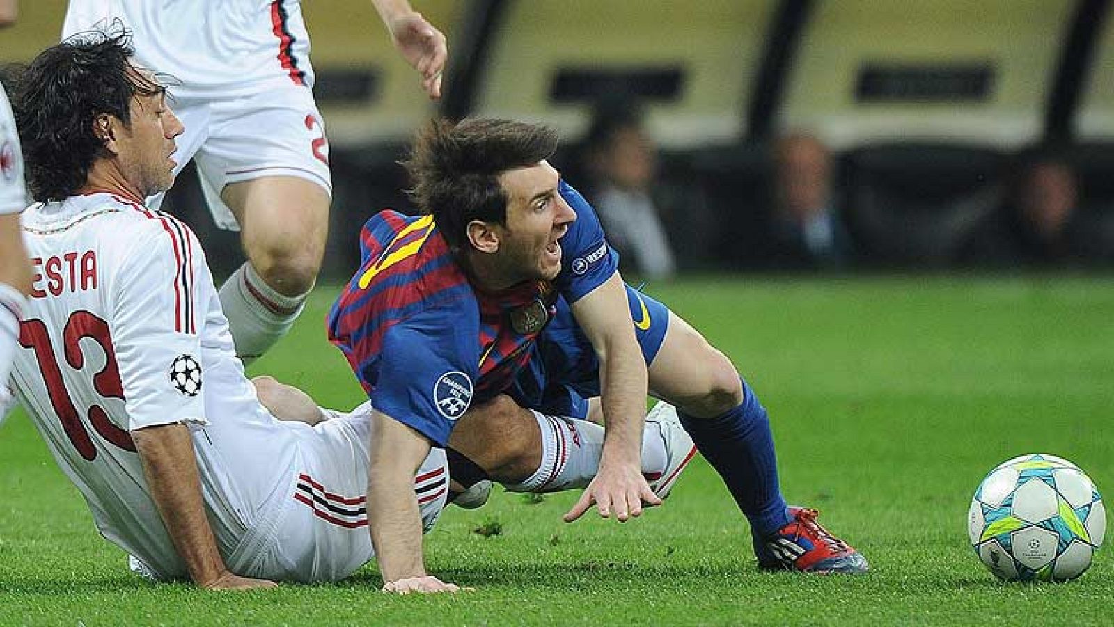 Al Barça le faltó el gol en Milán | Ver