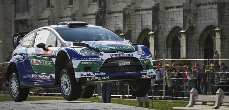 Latvala termina líder en la primera jornada del rally de Portugal