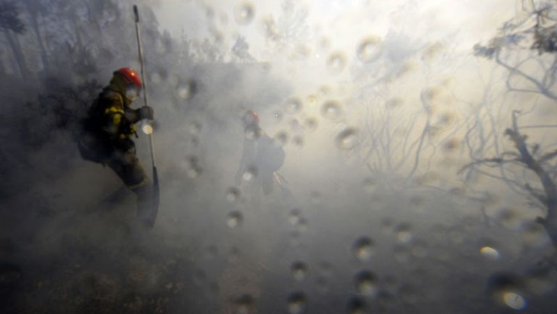 Un incendio en Fragas do Eume calcina unas 750 hectáreas de monte