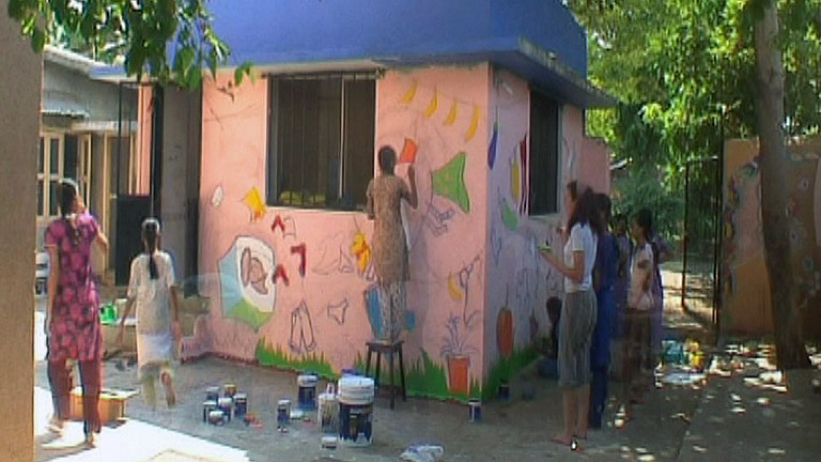 La Noche Temática - Infancia sin padres - Avance