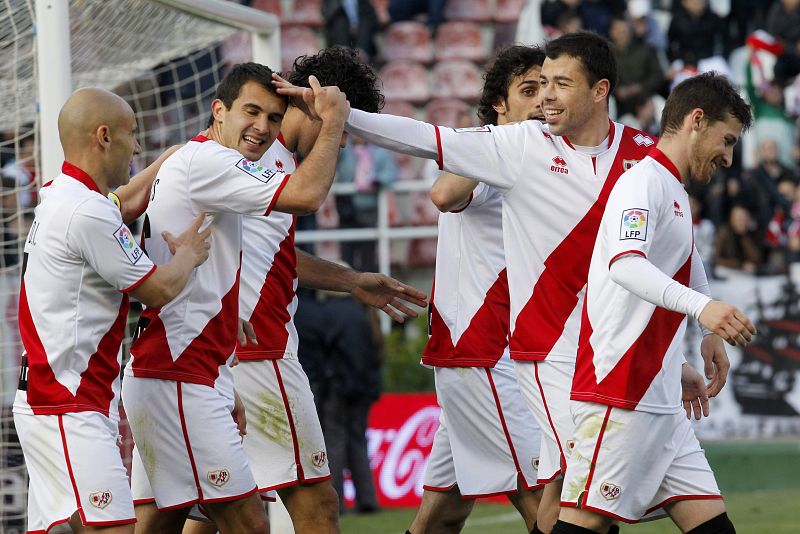 Goleada del Rayo al Osasuna; Espanyol y Real empatan; el Getafe hunde al Sporting