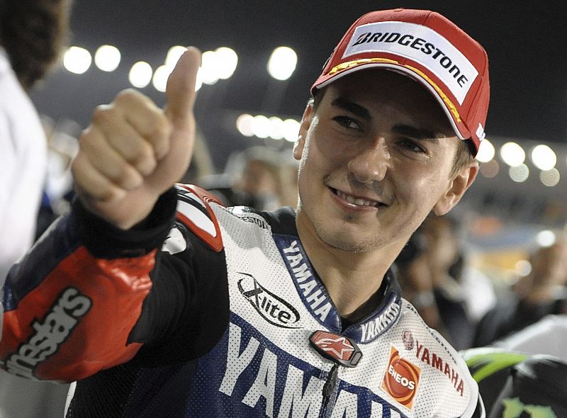 Lorenzo confirma la supremacía de Yamaha con el mejor tiempo oficial