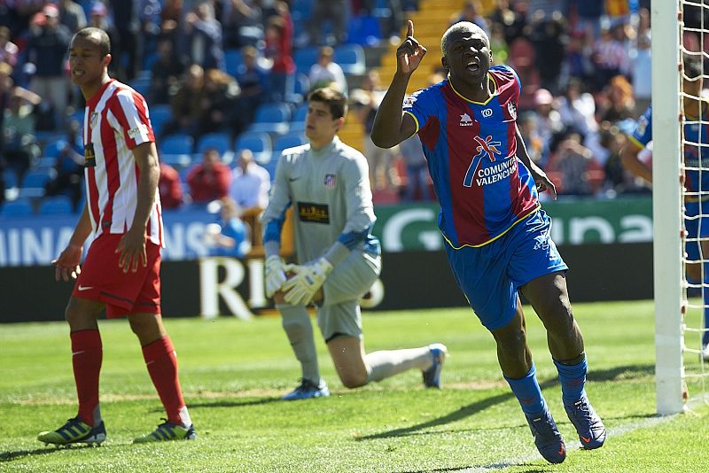El Levante golpea al Atlético que no tiene réplica (2-0)