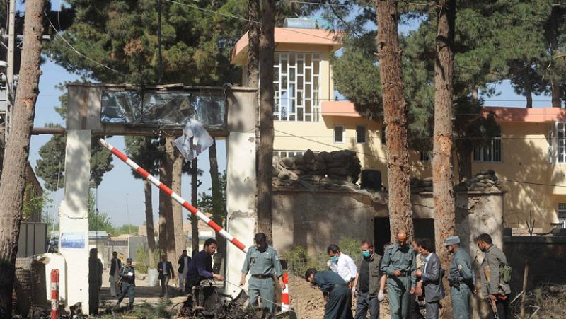 Al menos 15 muertos en dos atentados suicidas en Afganistán