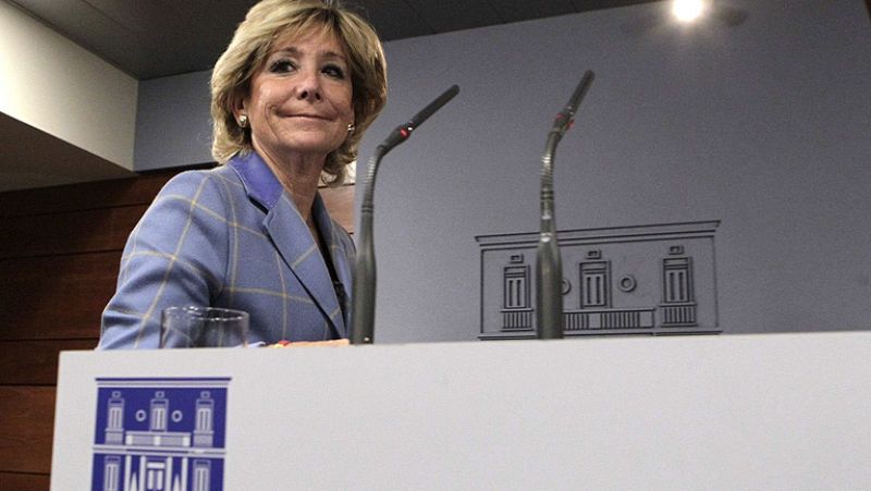 Esperanza Aguirre propone a Rajoy un pacto con el PSOE para reducir el estado autonómico
