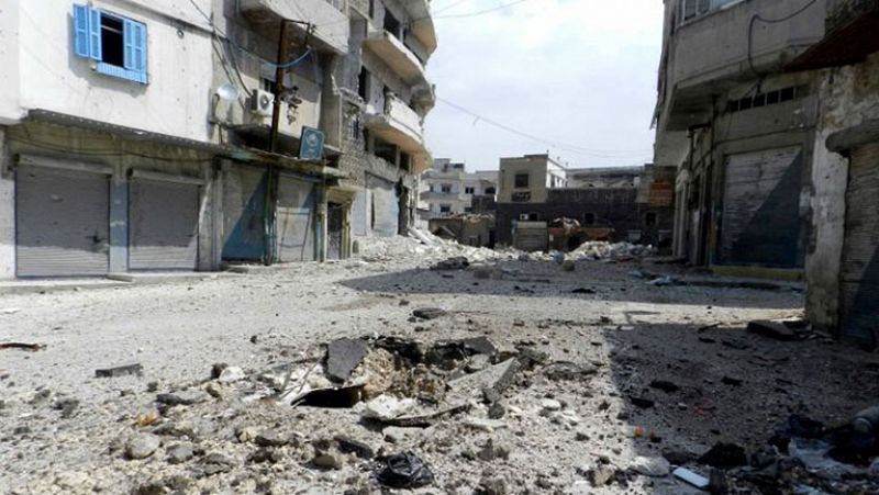 Siria vive su primer día de frágil alto el fuego entre acusaciones cruzadas del régimen y la oposición