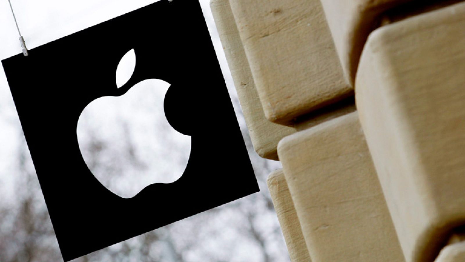 EE.UU. demanda a Apple y editoriales por pactar precios de libros electrónicos