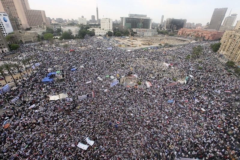 Los islamistas toman las calles de Egipto para protestar contra la candidatura de Suleimán