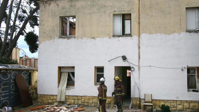 Muere una mujer y su hija de dos años al derrumbarse el techo de su vivienda en Tarragona