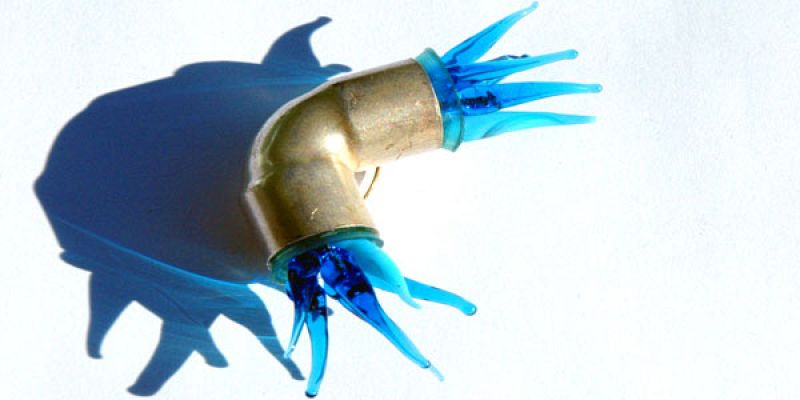 Joyas, basura y arte experimental