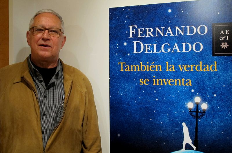 Fernando Delgado: "La literatura me da la vida, sobre todo como lector"