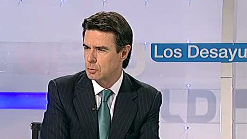 Las empresas españolas en Argentina "trabajan con normalidad", asegura el ministro Soria