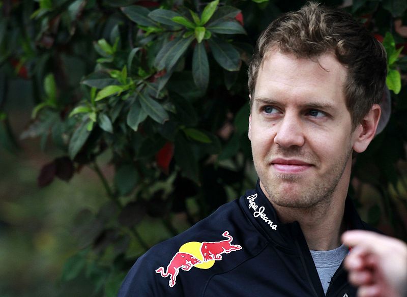 Vettel: "Para los equipos la carrera de Baréin es un reto"