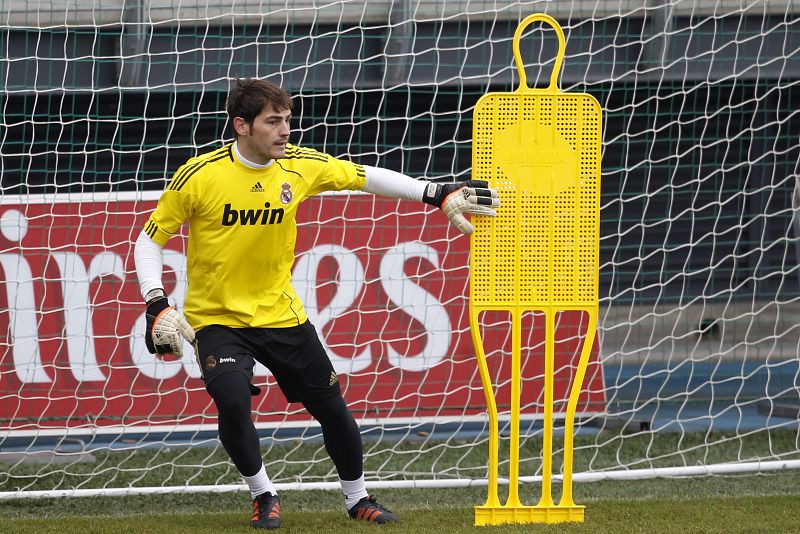 Casillas: "Si fuese entrenador intentaría parecerme a Mou"