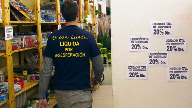 España entra en recesión tras caer el PIB un 0,4% en el primer trimestre, según el Banco de España