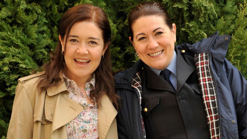 Laura Lebrel y la agente Ortega unen su ingenio en la investigación de un asesinato