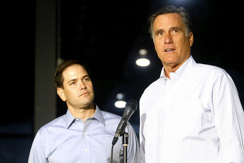 Romney refuerza su campaña con la aparición de su posible candidato a la vicepresidencia