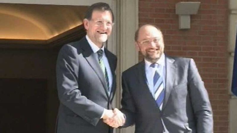 Merkel responde a Hollande y advierte de nuevo de que el pacto fiscal es "innegociable"