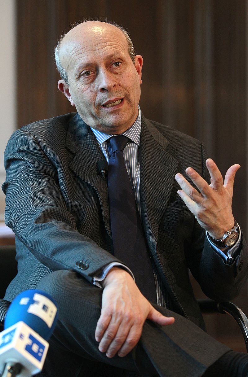 Wert: "La deuda del fútbol la va a pagar el fútbol"