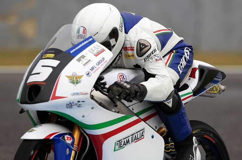 El italiano Romano Fenati gana en solitario la carrera de Moto3 de Jerez