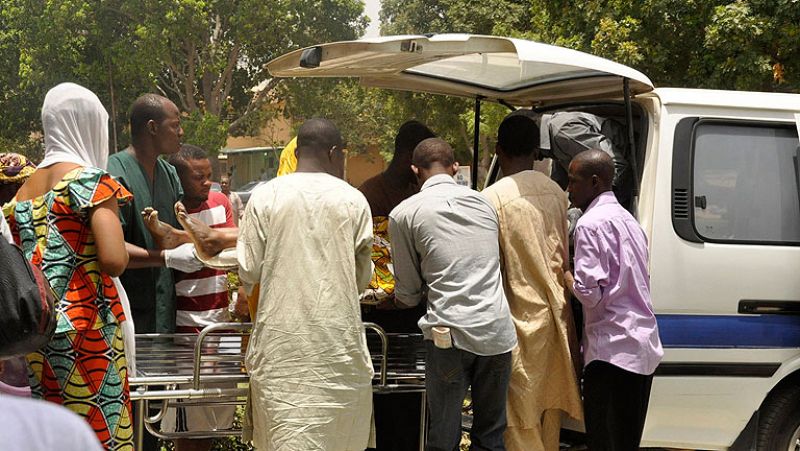 Al menos 18 muertos en un atentado contra universitarios cristianos en Nigeria