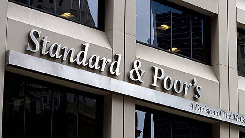 S&P rebaja la nota a once bancos españoles, incluidos Santander y BBVA